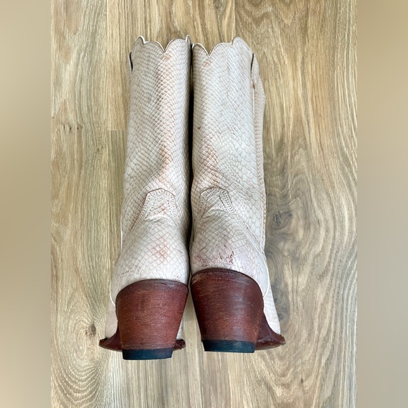 IDYLLWIND STRUT WHITE WESTERN BOOTS - SNIP TOE Size 9 EUC - Picture 8 of 11